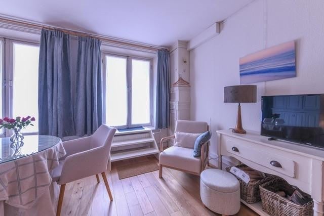 Woning aan de Badhuisweg te Den Haag | 1300.00EUR PM