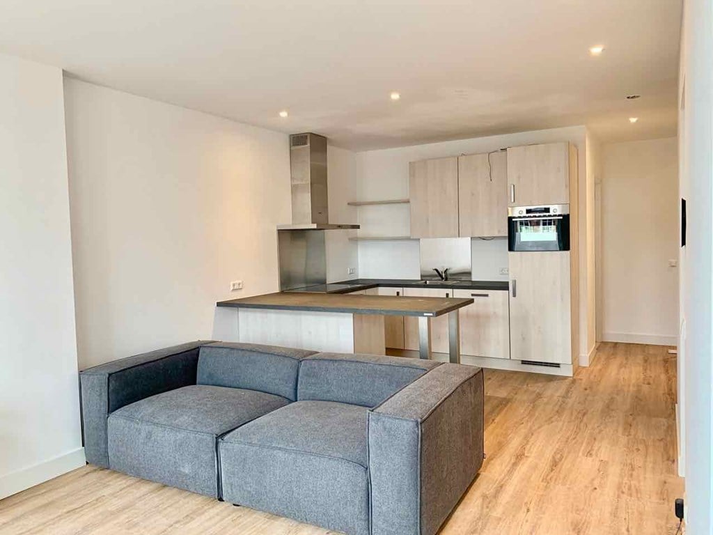 Woning aan de Beeklaan te Den Haag | 2195.00EUR PM