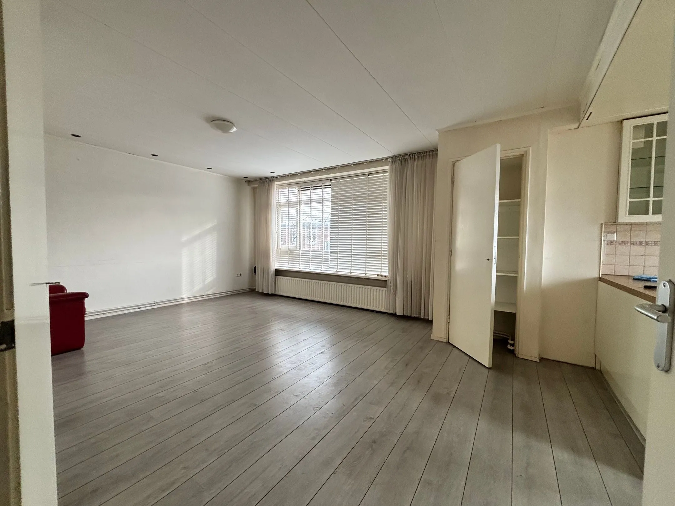 Woning aan de Dwingelostraat te Den Haag | 1566.00EUR PM