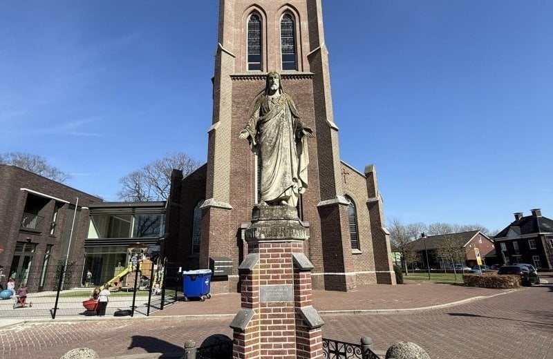 Woning aan de Esdonkstraat te Veghel | 7000.00EUR PM