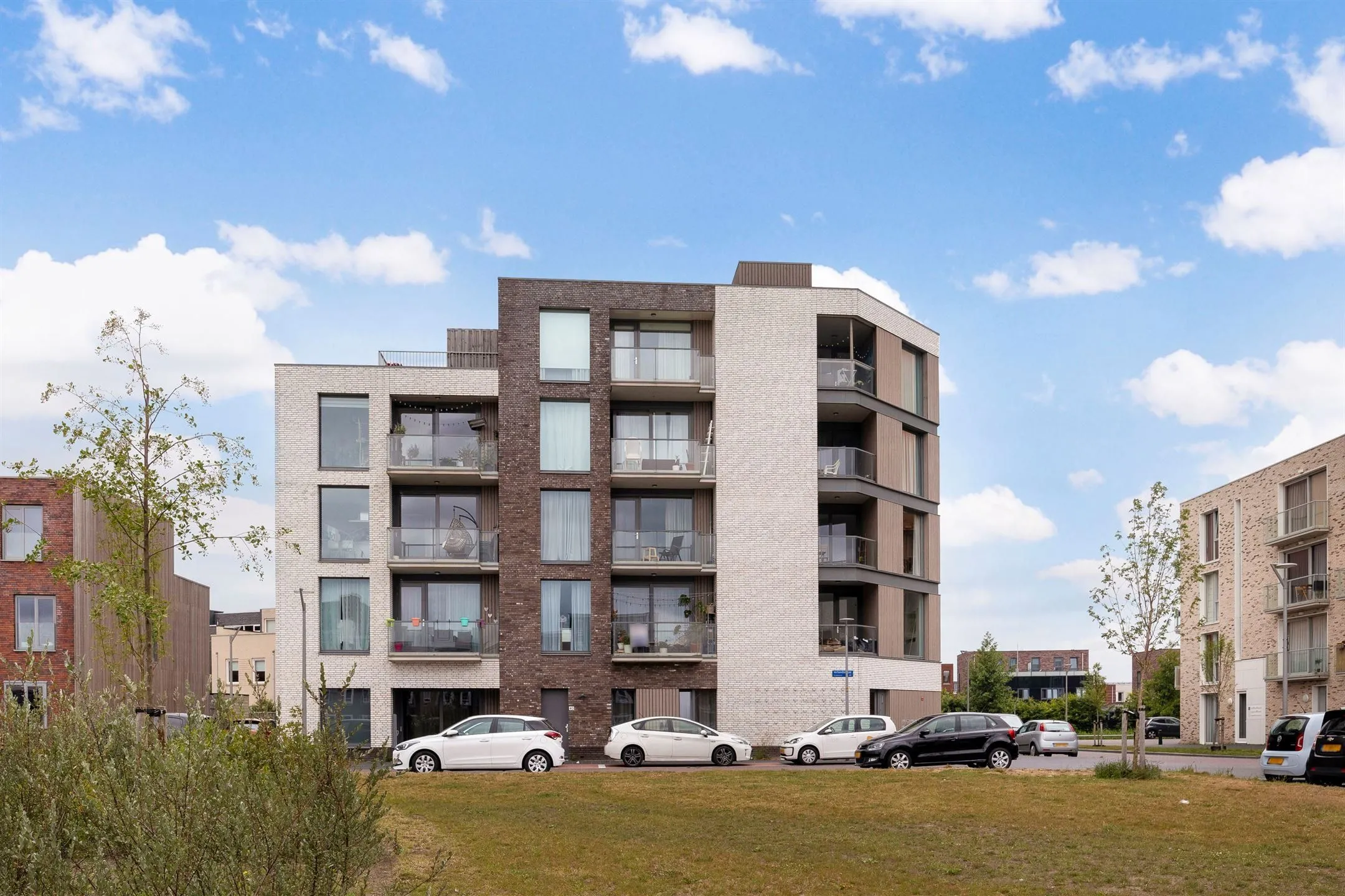 Woning aan de Ierlandstraat te Almere | 1770.00 EUR