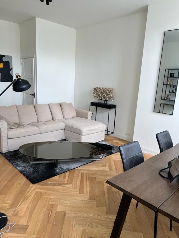 Woning aan de Koningin Emmakade te Den Haag | 2250.00EUR PM