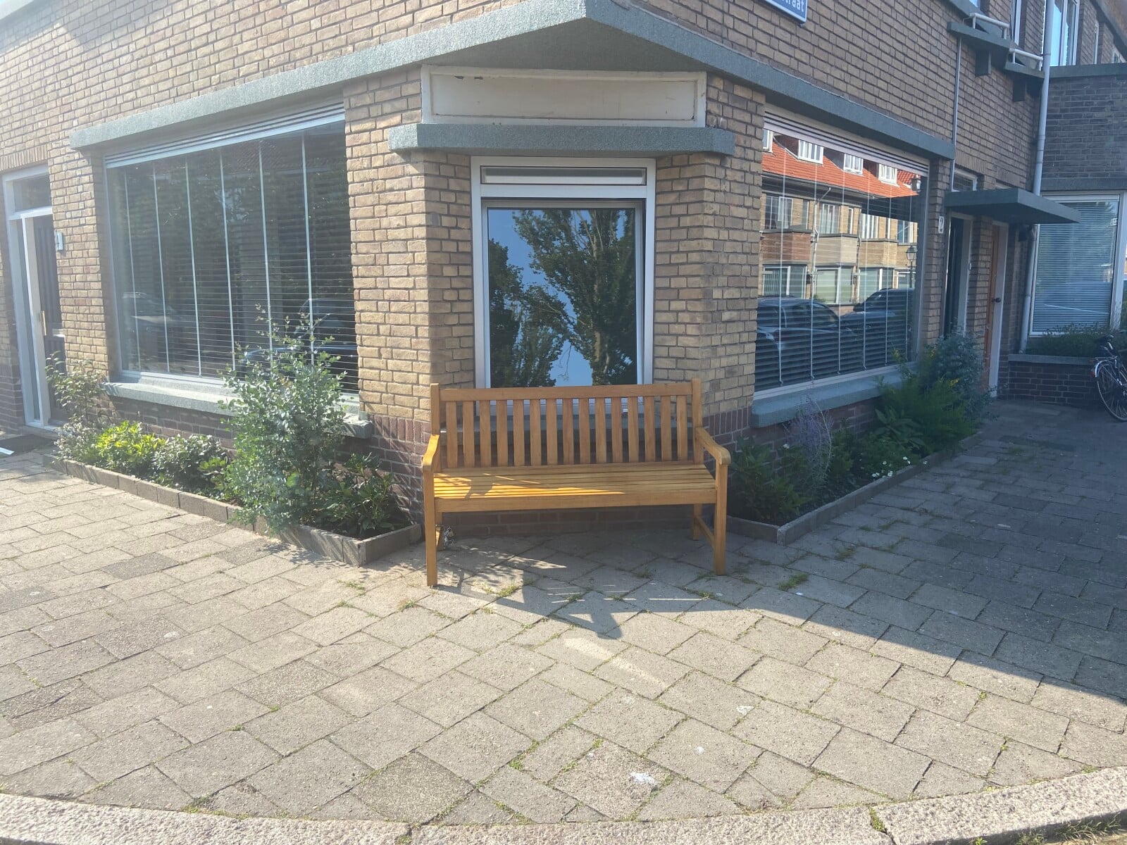 Woning aan de Kortrijksestraat te Den Haag | 1760.00EUR PM