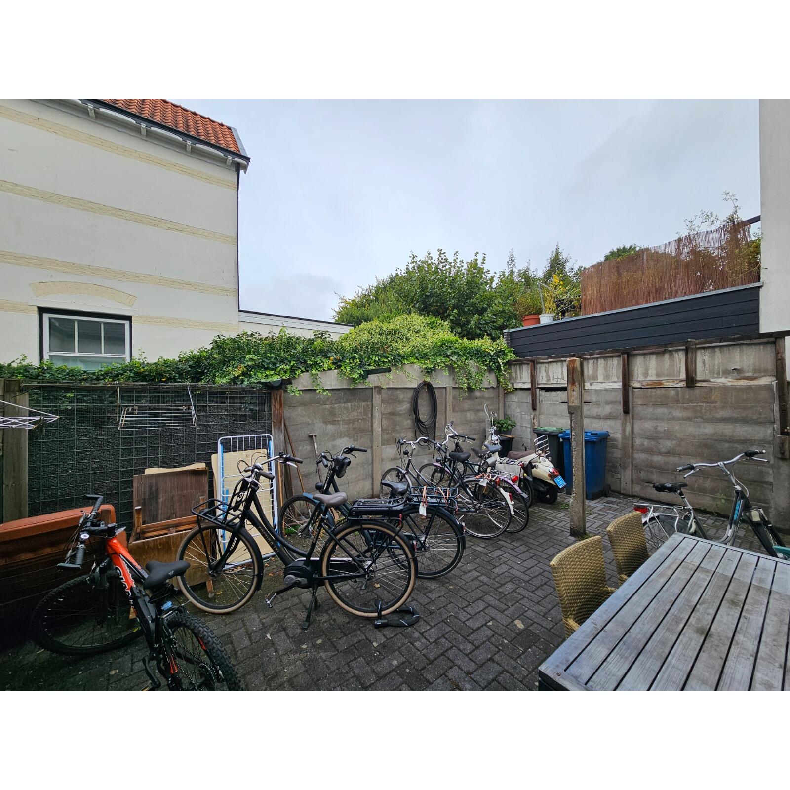 Woning aan de Langeweg te Apeldoorn | 500.00EUR PM