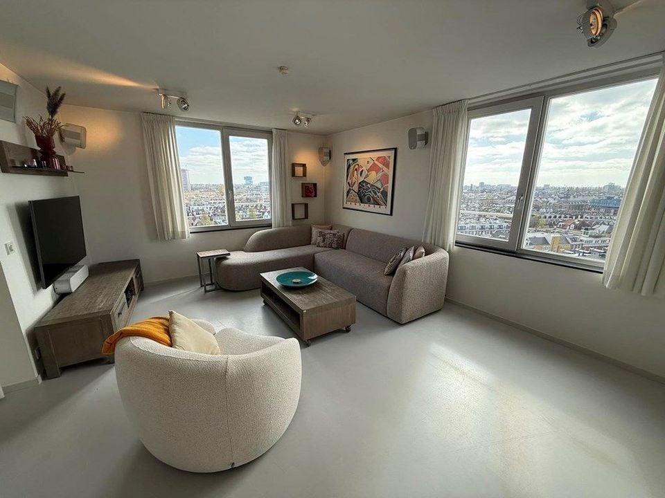 Woning aan de Marie Heinekenplein te Amsterdam | 3900.00EUR PM