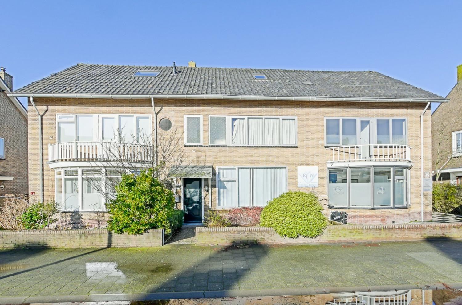 Woning aan de Middenweg te Den Helder | 1850.00EUR PM