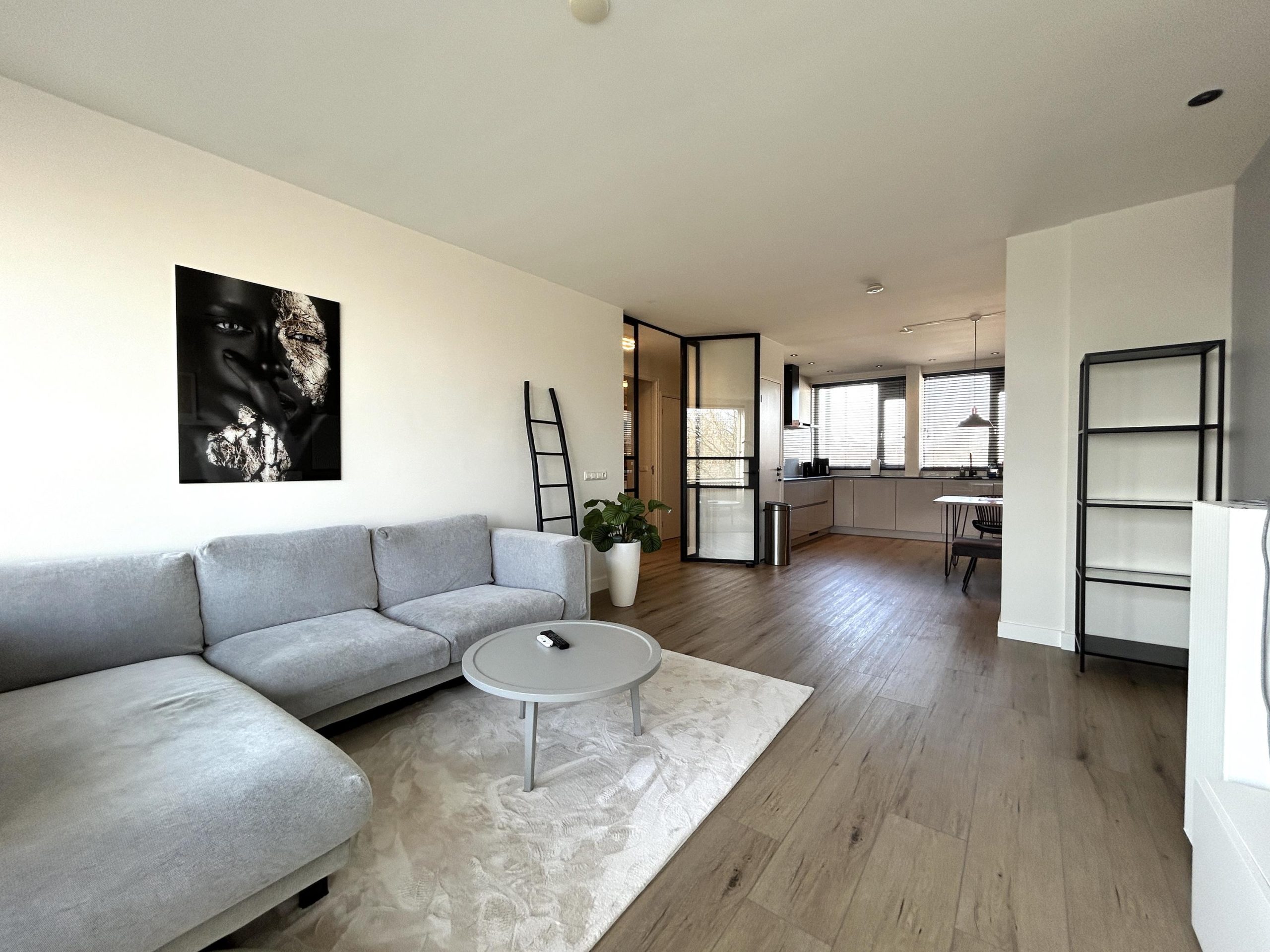 Woning aan de Rooswijck te Amsterdam | 2600.00EUR PM