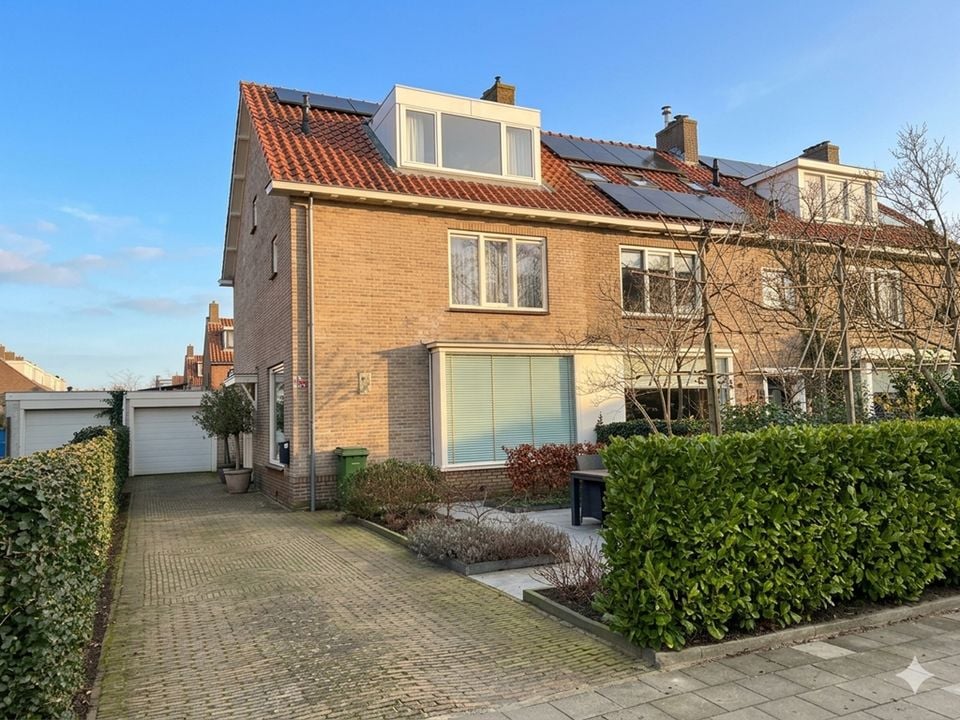 Woning aan de Tulpenburg te Amstelveen | 5000.00EUR PM