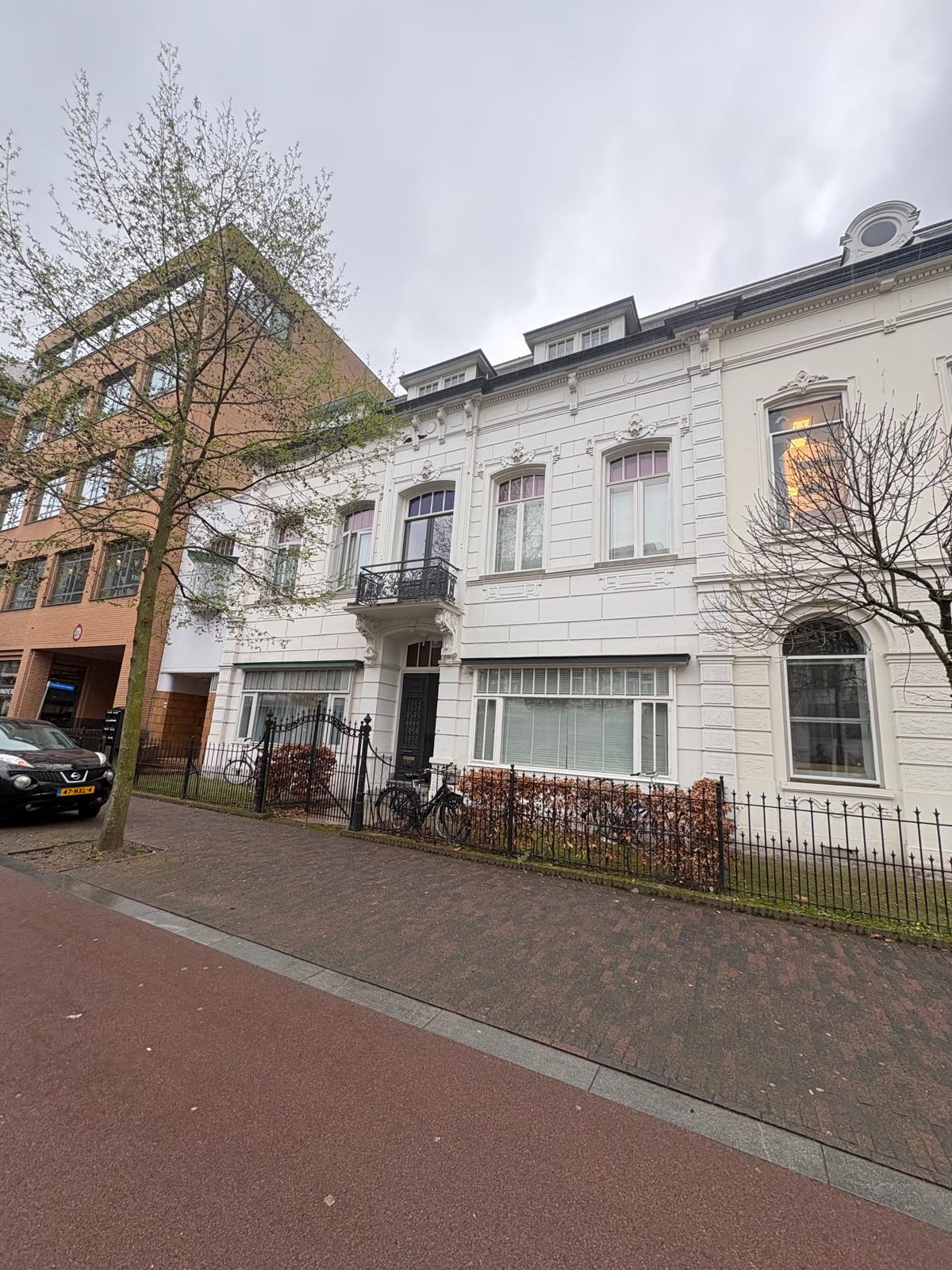 Woning aan de Vestdijk te Eindhoven | 995.00EUR PM