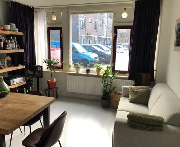 Woning aan de Wittevrouwensingel te Utrecht | 1000.00EUR PM