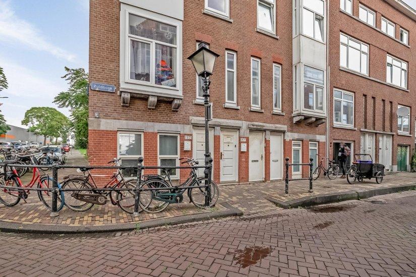 Woning aan de Zuidhoek te Rotterdam | 1111.00EUR PM