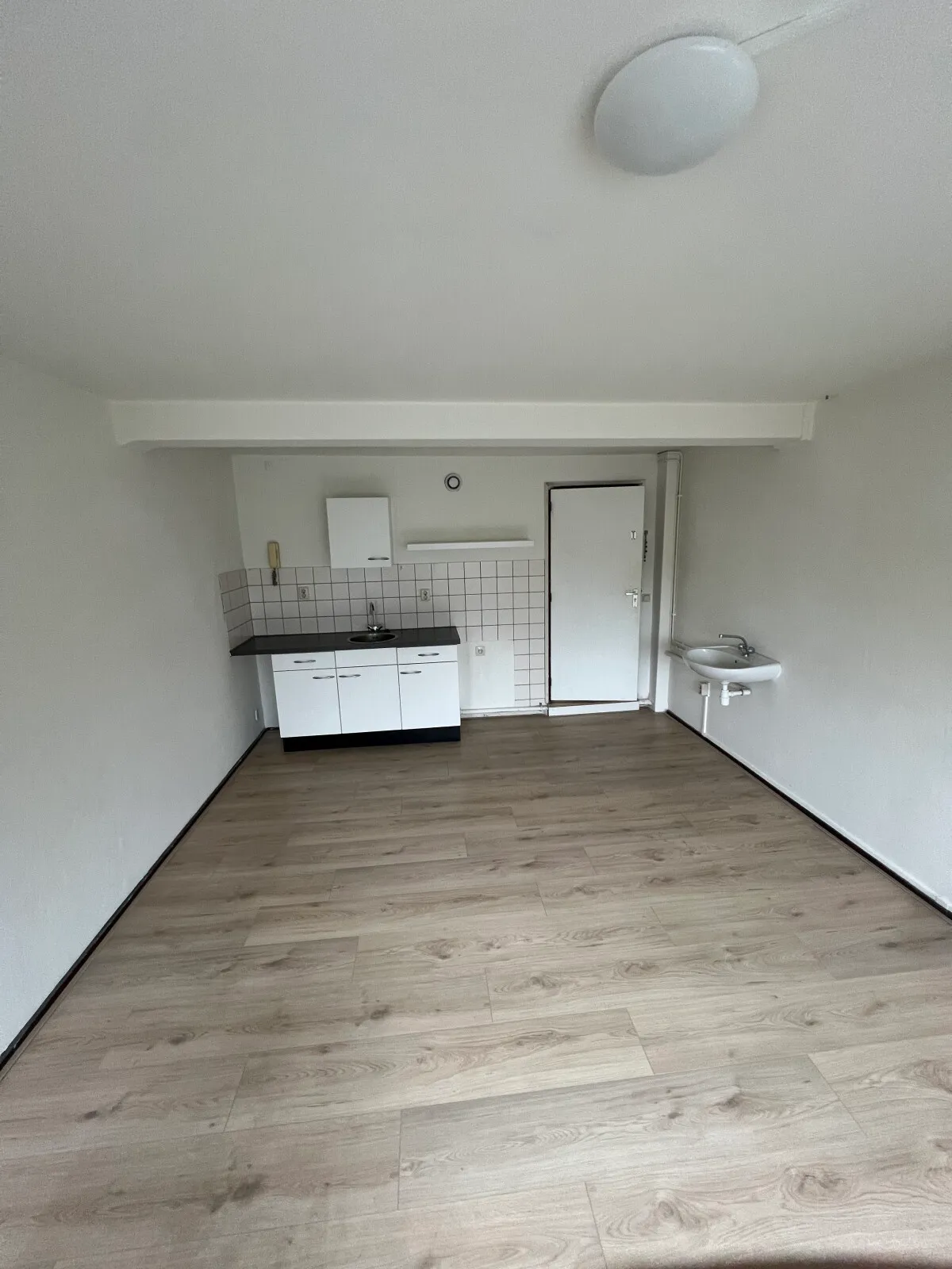 Woning aan de Meelstraat te Tilburg | 650.00EUR PM