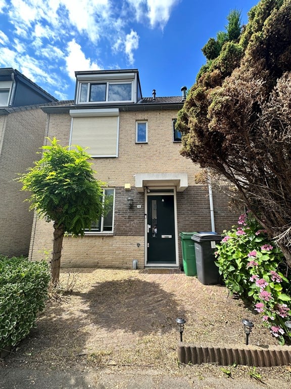 Woning aan de Jo Vincentlaan te Amstelveen | 3100.00EUR PM