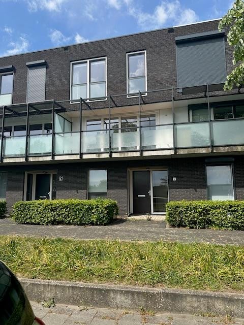 Augustalaan – huis – Bergen op Zoom | 1975.00 EUR