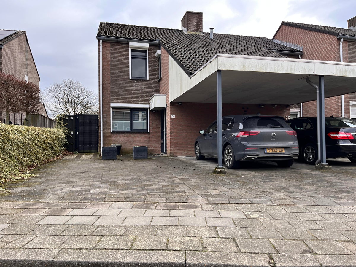 Carboonstraat – huis – Heerlen | 1475.00 EUR