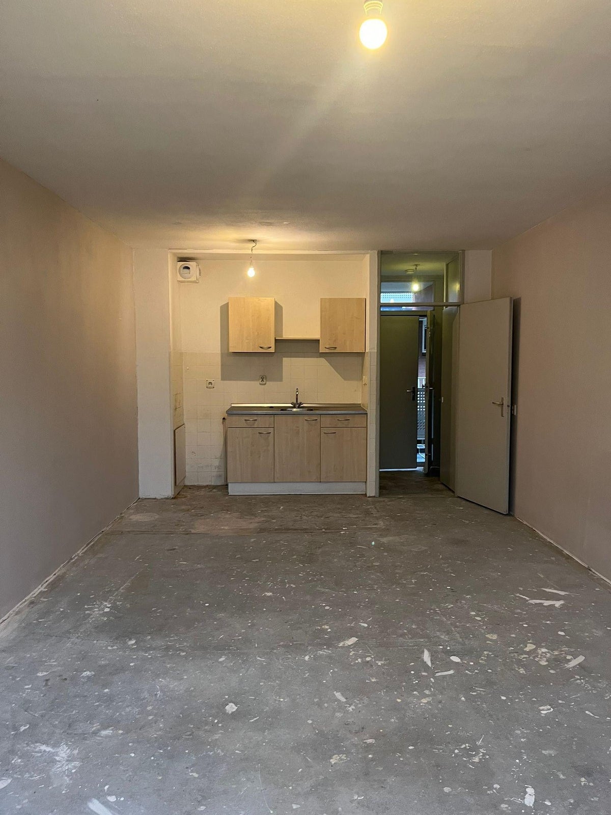 Groevenbeek – studio – Ede | 452.00 EUR