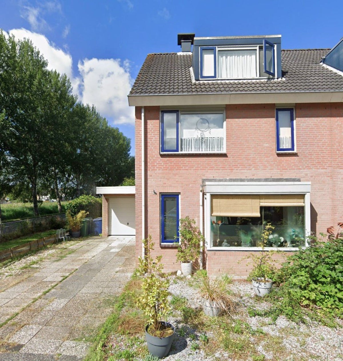 IJsbeerpad – huis – Almere | 2000.00 EUR