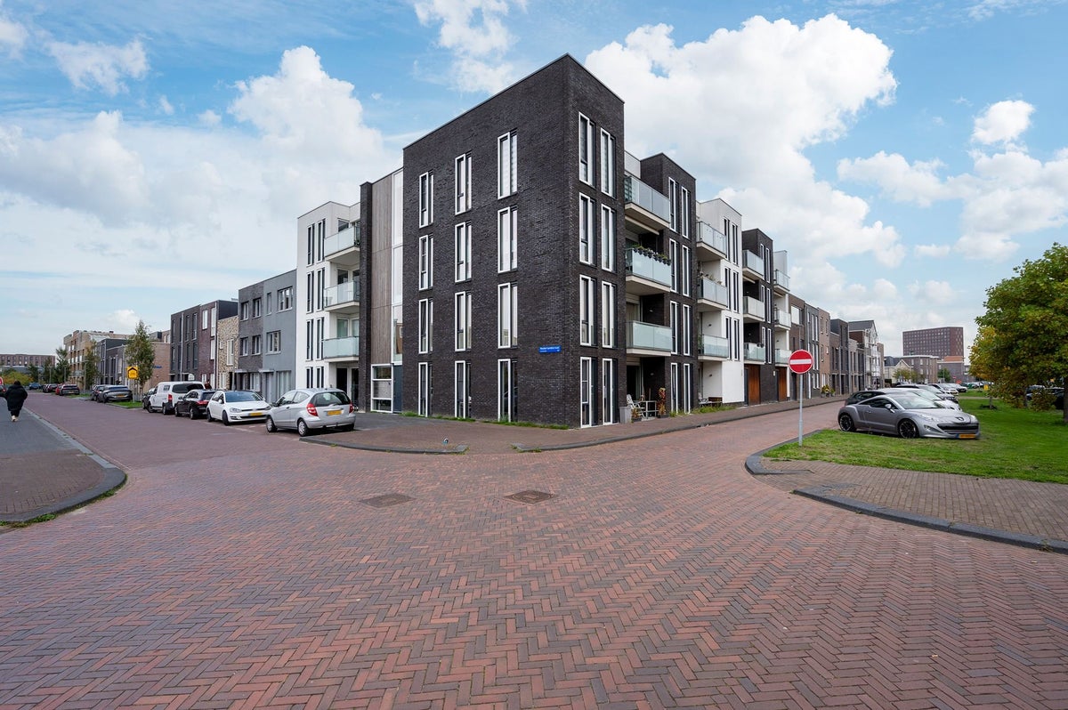 Nederlandstraat – appartement – Almere | 1925.00 EUR