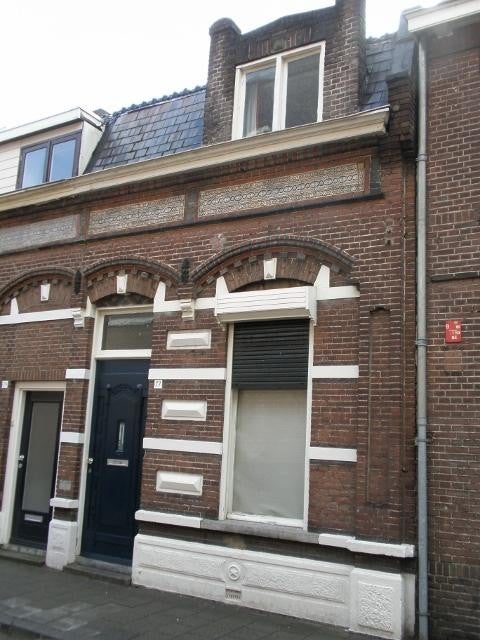 Paterstraat – huis – Tilburg | 1999.00 EUR
