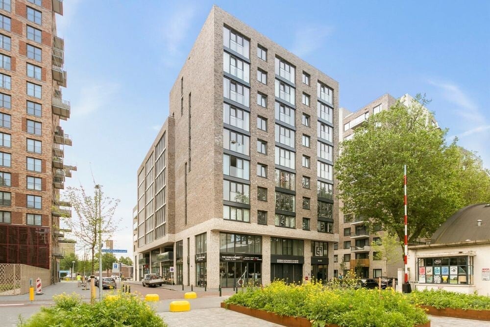 Woning aan de 1e Lulofsdwarsstraat te Den Haag | 780.00 EUR