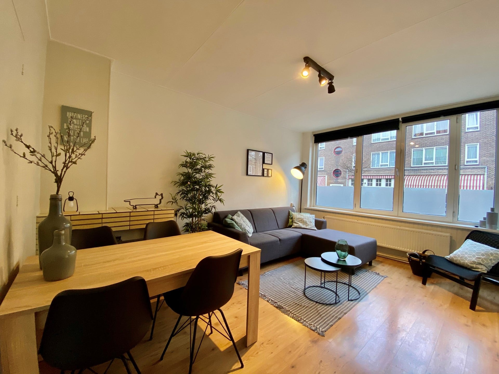 Woning aan de Frits Ruysstraat te Rotterdam | 1079.00 EUR