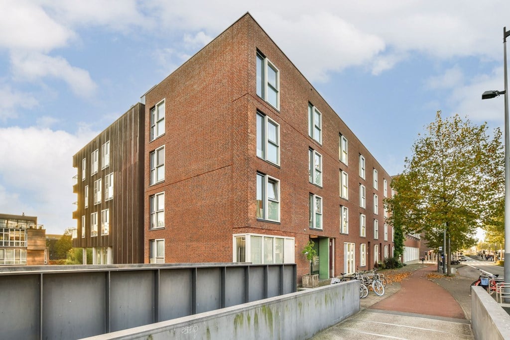 Woning aan de IJburglaan te Amsterdam | 3200.00 EUR