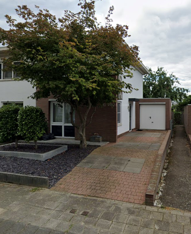 Woning aan de IJsselmondestraat te Sittard | 1450.00 EUR