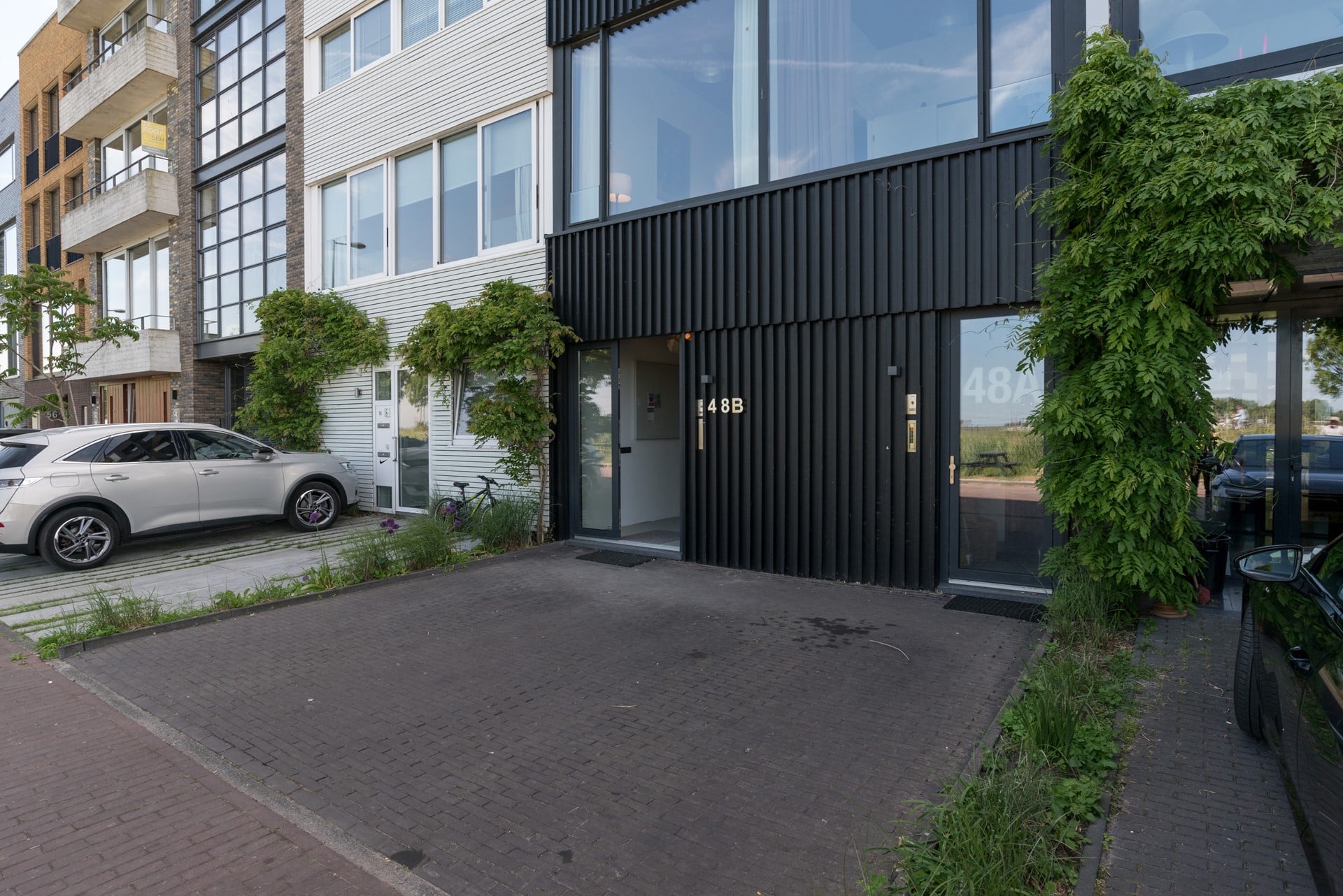 Woning aan de Kea Boumanstraat te Amsterdam | 3250.00 EUR