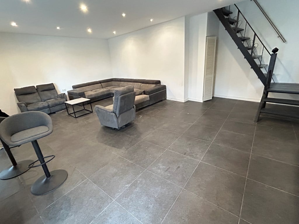 Woning aan de Kloosterraderstraat te Kerkrade | 1750.00 EUR