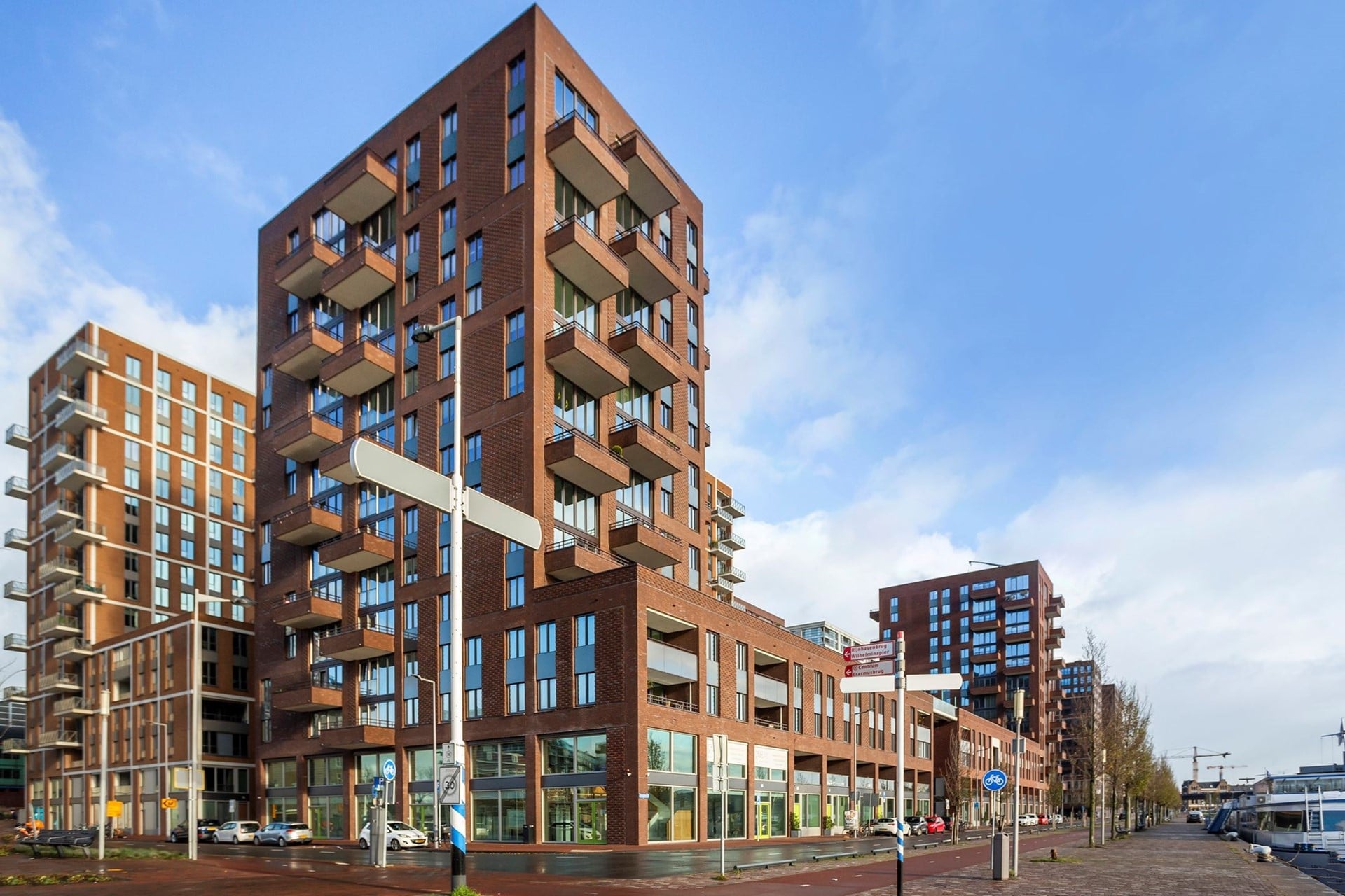 Woning aan de Maashavenweg te Rotterdam | 2850.00 EUR
