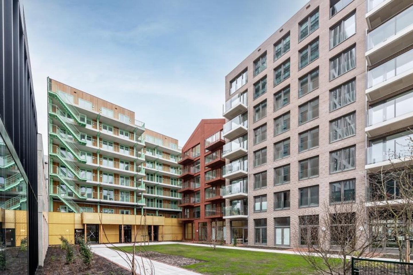 Woning aan de Metropolestraat te Almere | 880.00 EUR
