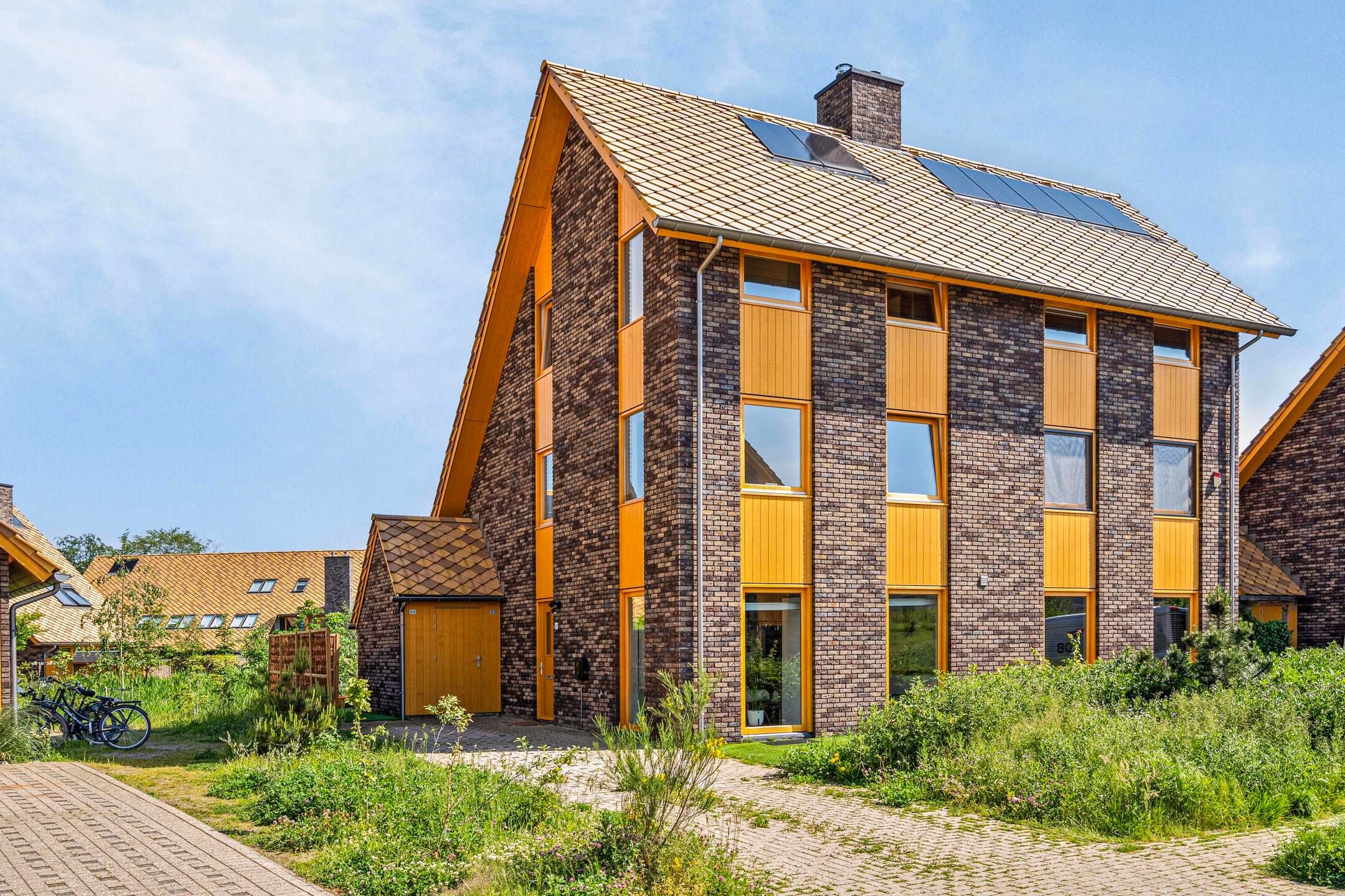 Woning aan de Noorderduinstraat te Almere | 3200.00 EUR