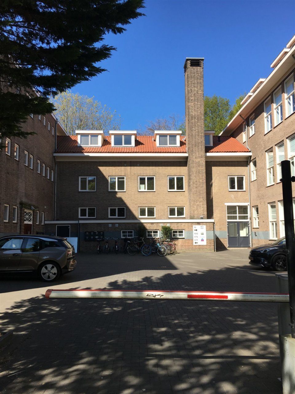 Woning aan de Orteliusstraat te Amsterdam | 2250.00 EUR