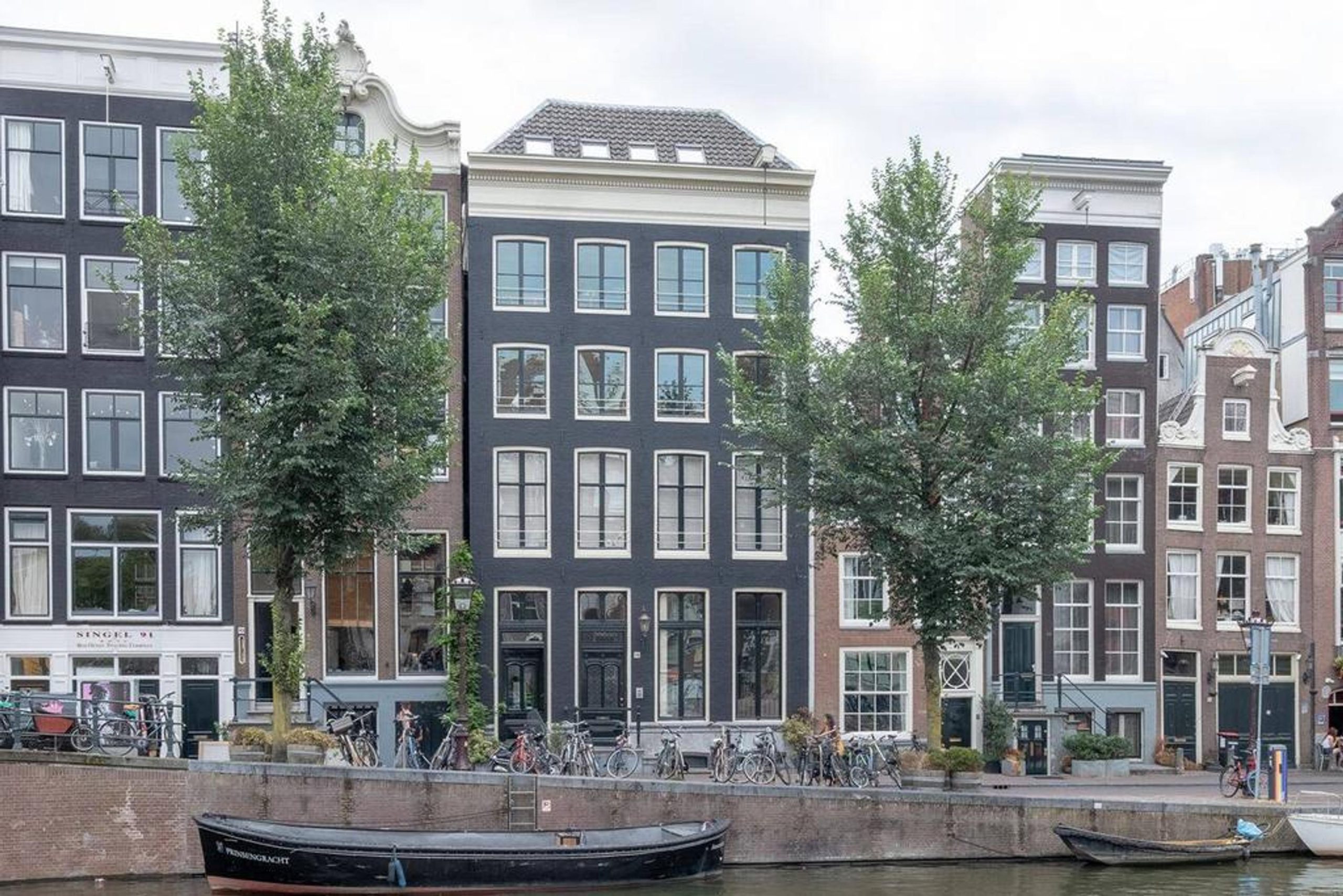 Woning aan de Singel te Amsterdam | 4500.00 EUR