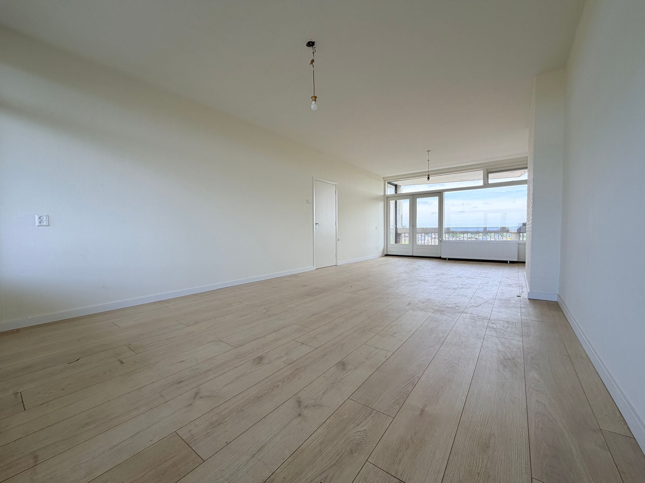 Woning aan de Stokroosstraat te Den Haag | 1594.00 EUR