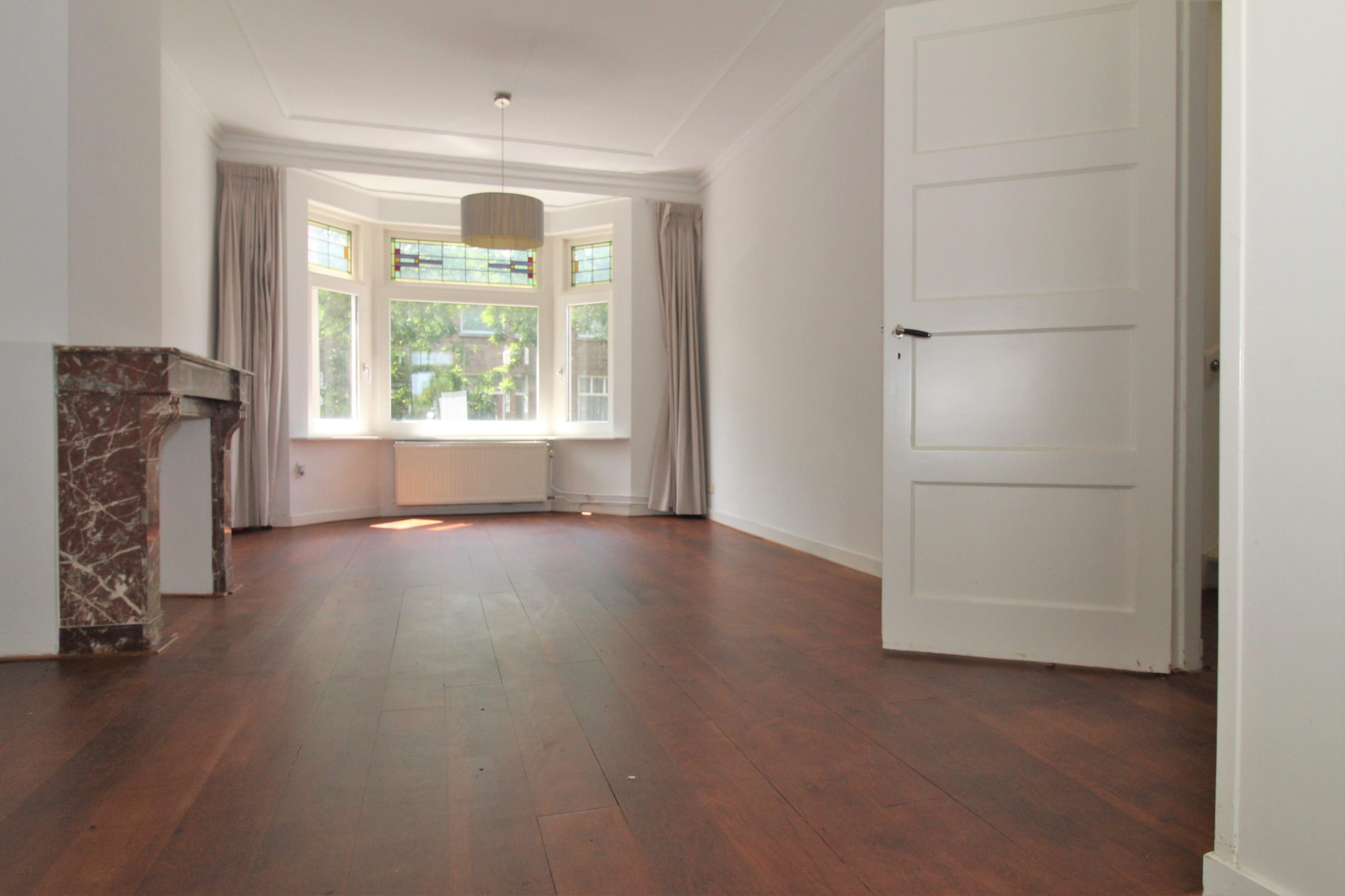 Woning aan de Van Hoytemastraat te Den Haag | 2650.00 EUR