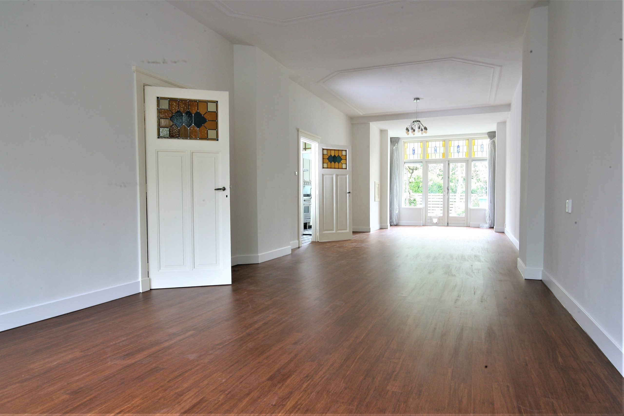 Woning aan de Van Imhoffplein te Den Haag | 2950.00 EUR