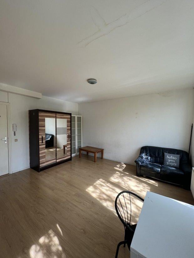 Woning aan de Vlaardingerdijk te Schiedam | 519.00 EUR