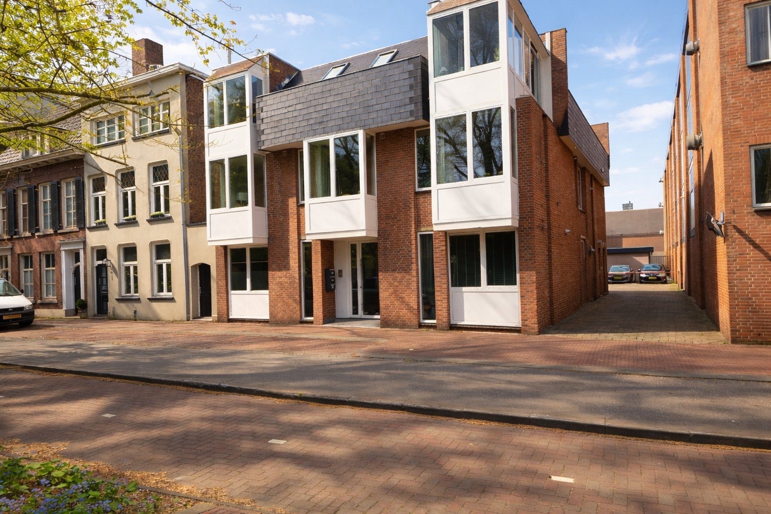 Woning aan de Vughtstraat te Roosendaal | 1030.00 EUR