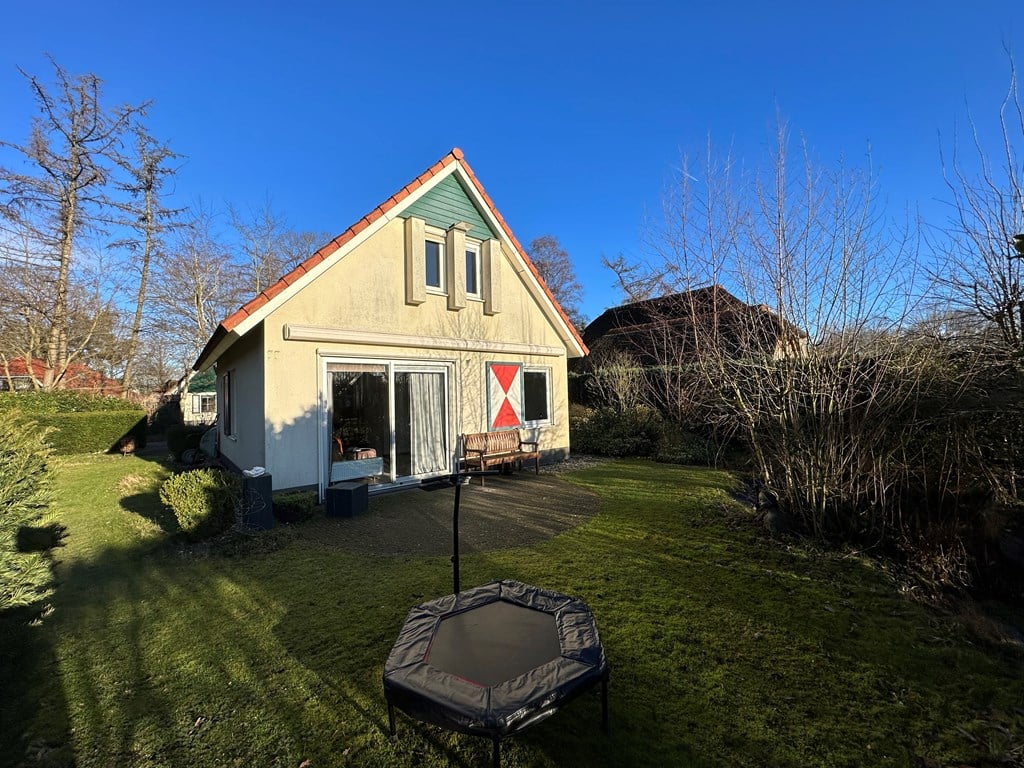 Woning aan de Zonnenbergerdijk te Heeten | 1100.00 EUR