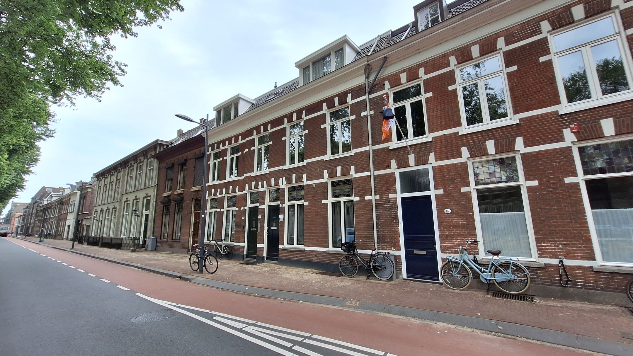 Woning aan de Zuid Willemsvaart te Den Bosch | 1995.00 EUR
