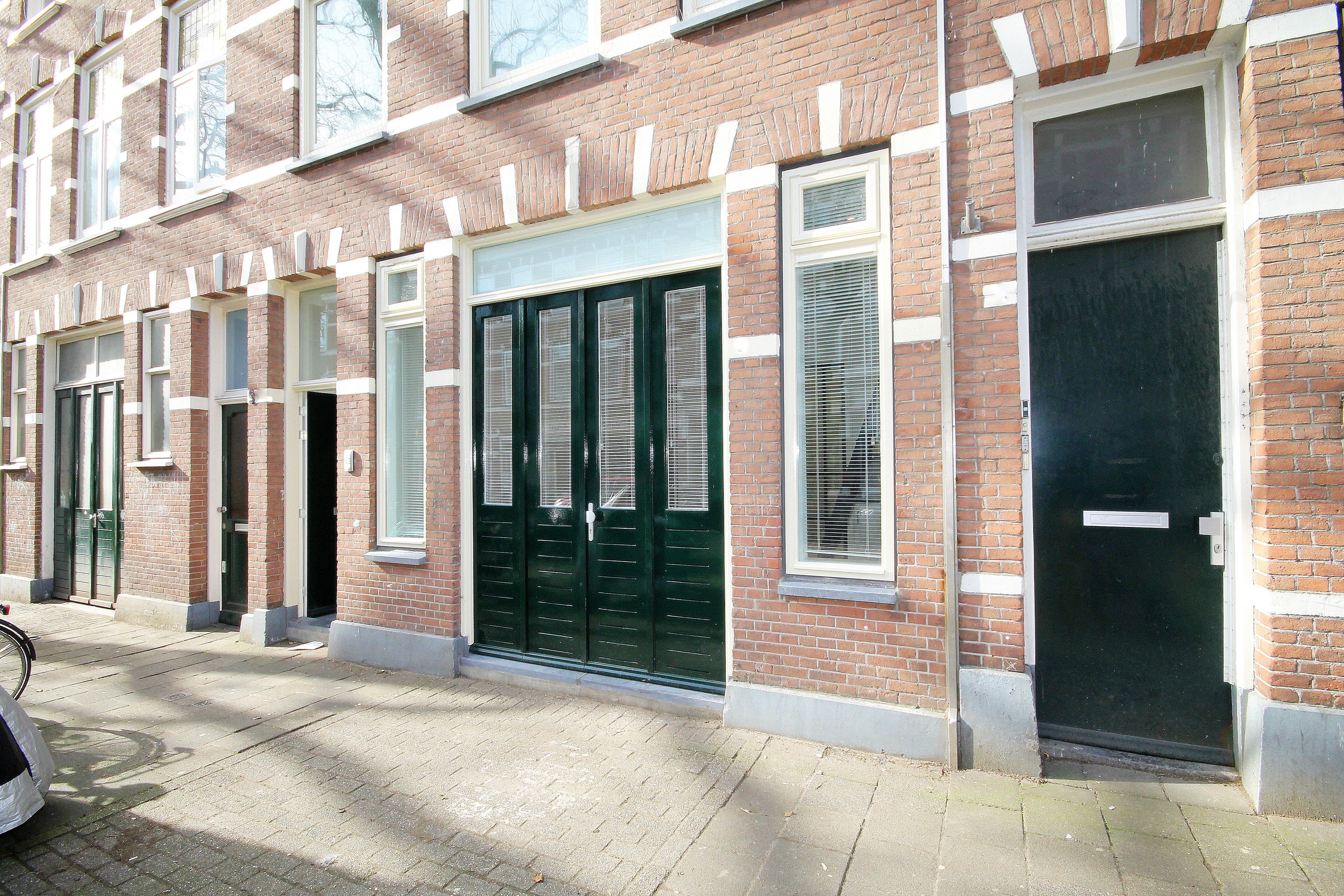Woning aan de Zusterstraat te Den Haag | 1535.00 EUR