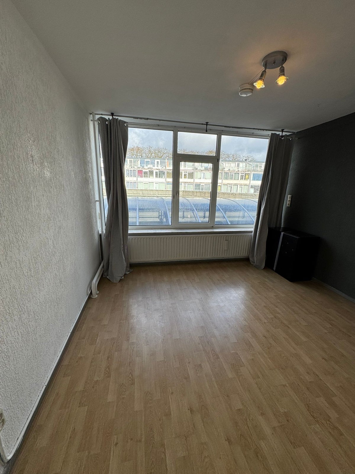 Daniël Josephus Jittastraat – studio – Tilburg | 725.00 EUR
