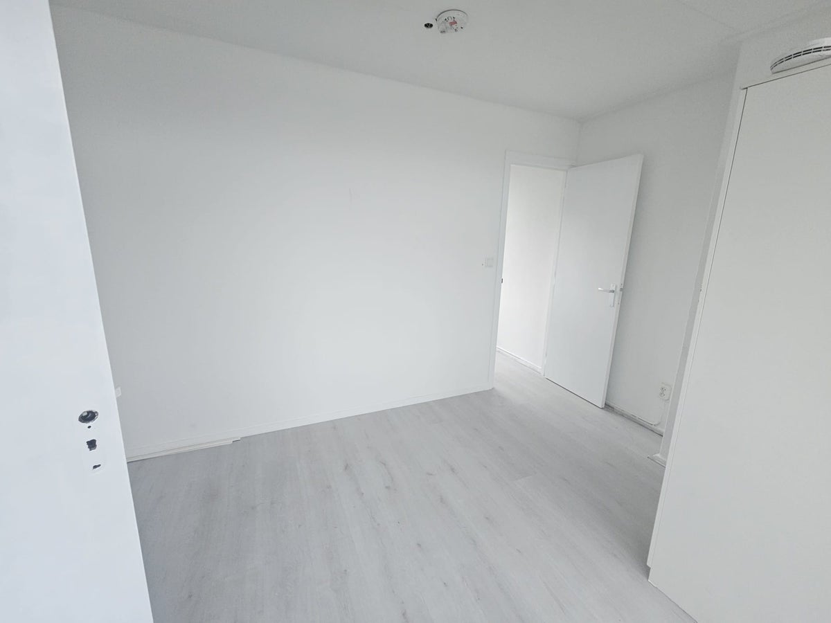 Daniël Josephus Jittastraat – studio – Tilburg | 675.00 EUR