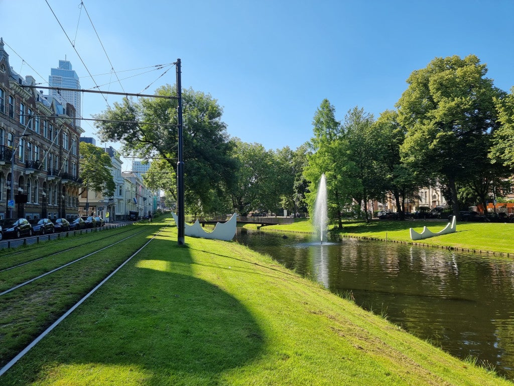 Eendrachtsweg – studio – Rotterdam | 1975.00 EUR