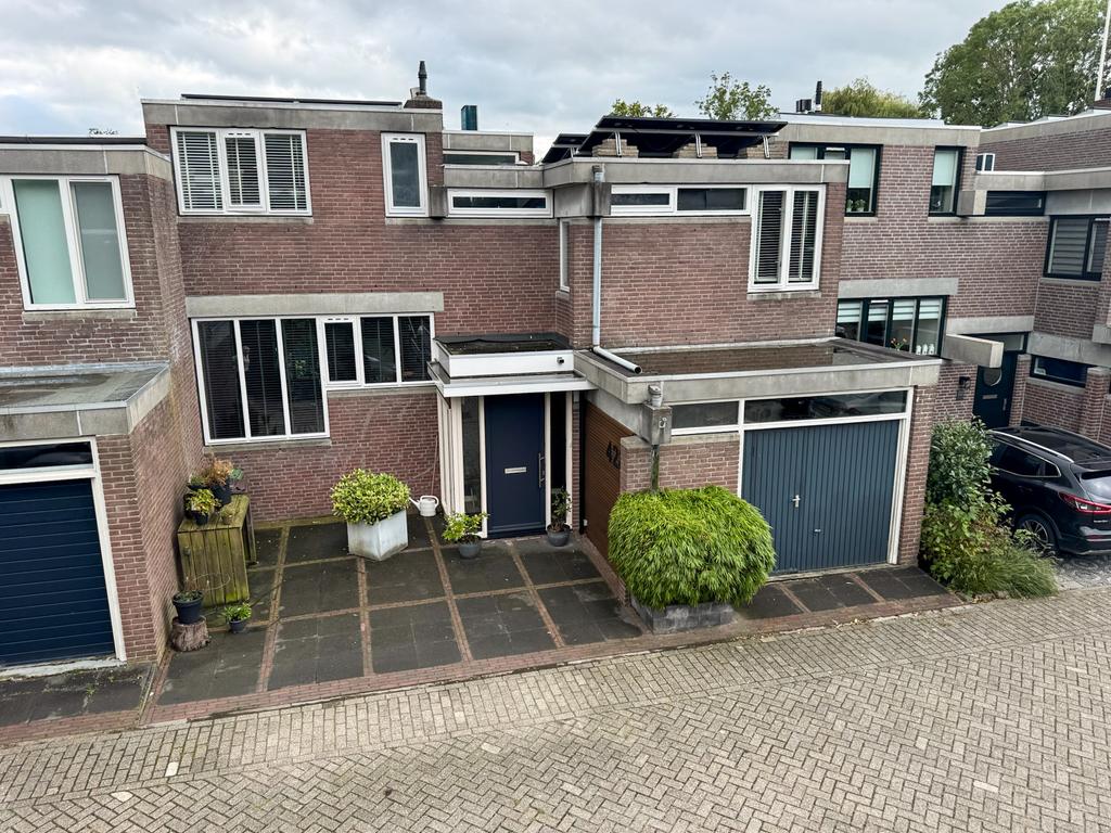 Groenoord – huis – Alphen aan den Rijn | 2400.00 EUR