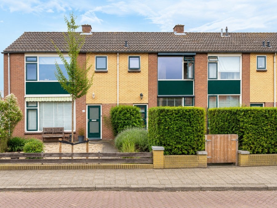 P C Hooftstraat – huis – Putten | 1180.00 EUR