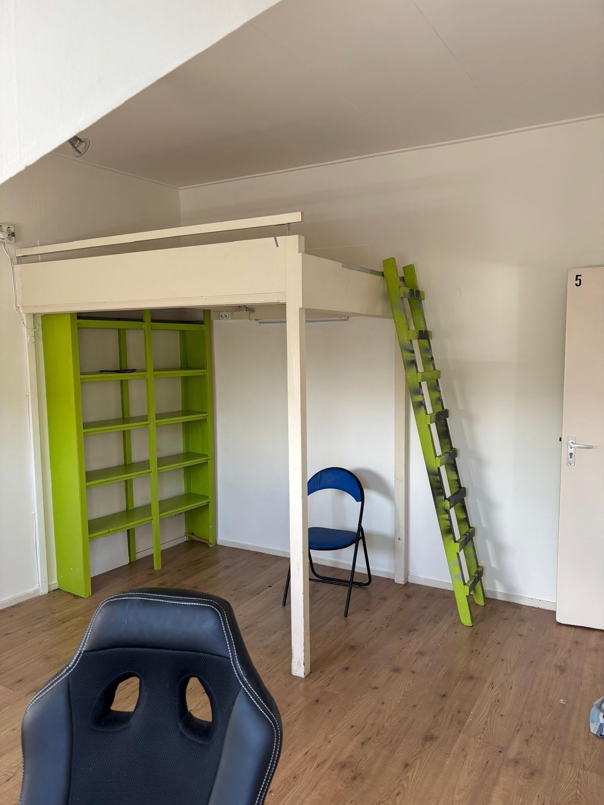 Sint Annaplein – kamer – Tilburg | 375.00 EUR