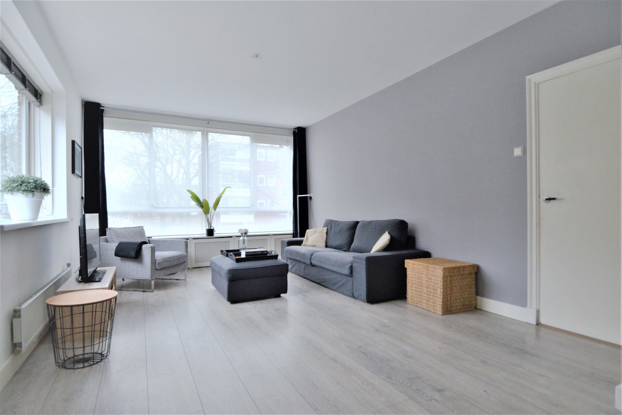 Woning aan de Asingaborg te Amsterdam | 2550.00 EUR