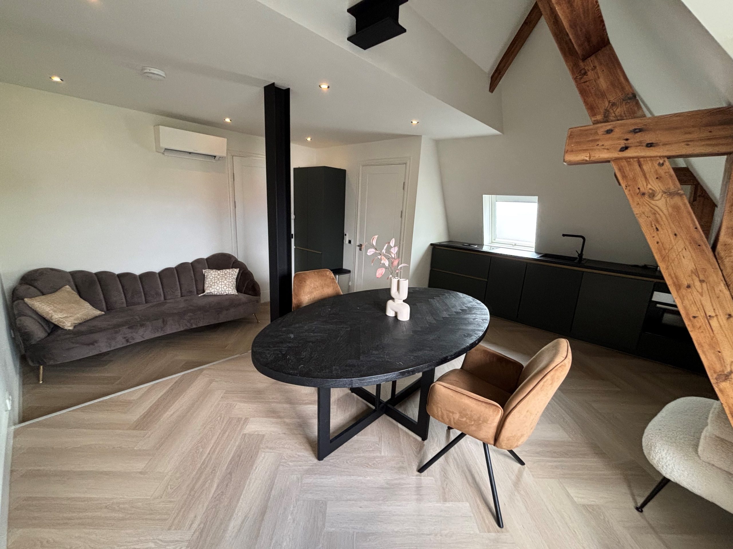 Woning aan de Herengracht te Muiden | 3600.00 EUR